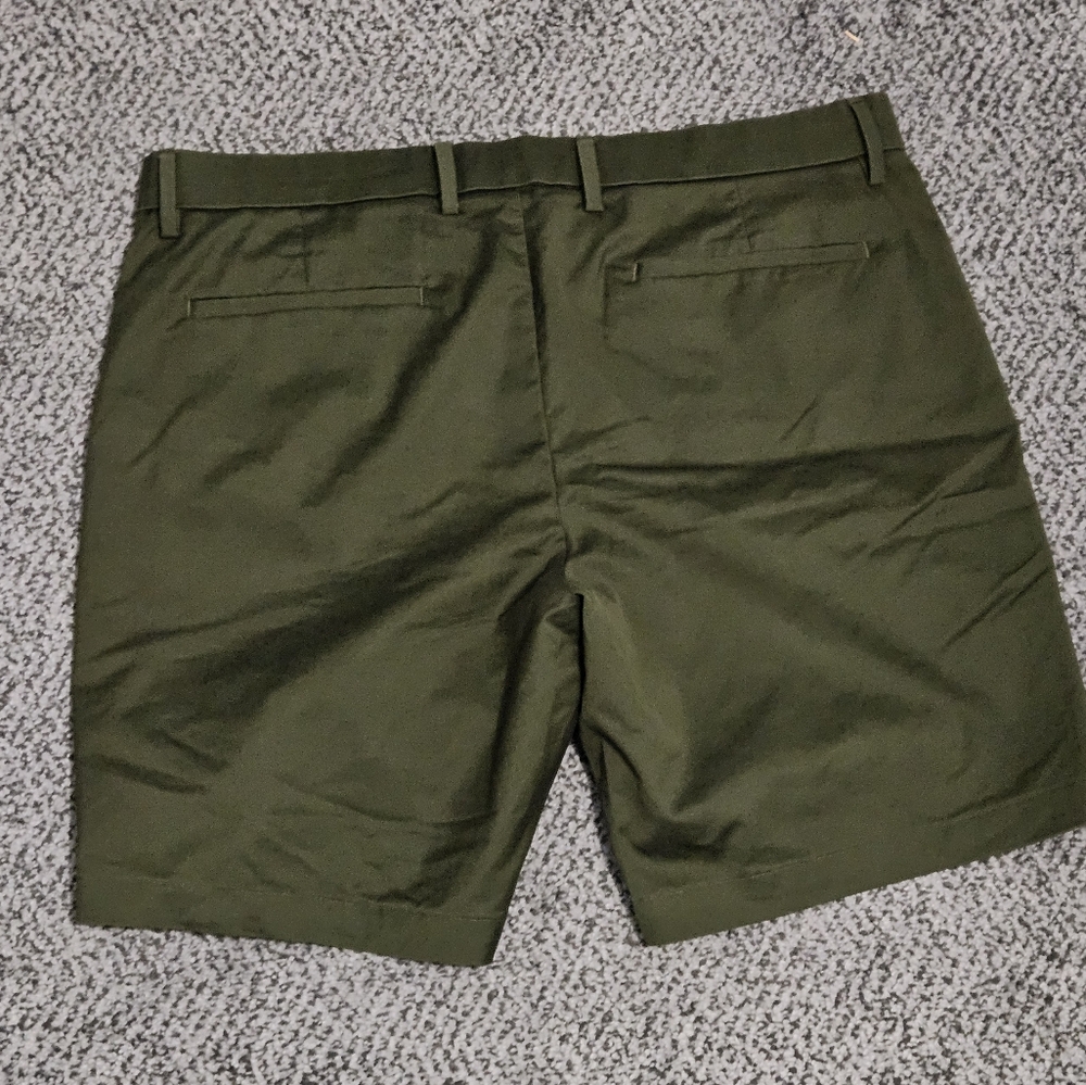 Sale: Mens Banana Republic Shorts - Size 36 - Picture 4 of 7